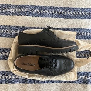 HANDMADE OXFORD WING TIPS